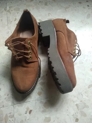 Zapatos de señora marrones