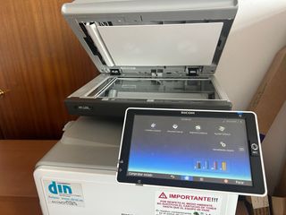 Impresora Multifunción Ricoh MP C306