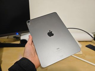 iPad Pro 11 64GB + Apple Pencil 2 + Funda