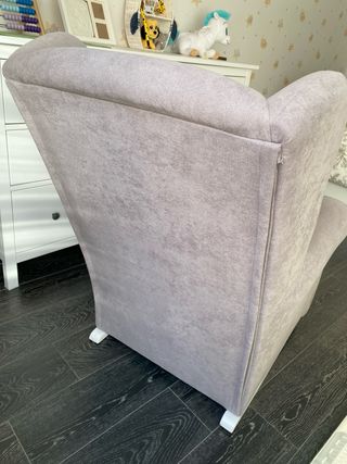 Mecedora gris lactancia o salón