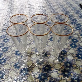 Servizio nr.24 bicchieri cristallo con bordo oro