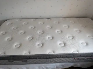 Cama nido completa 90x190. colchón Visco impecable