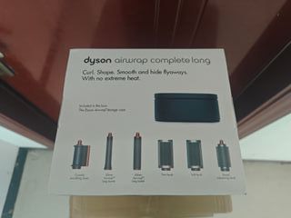 Dyson    Airwrap