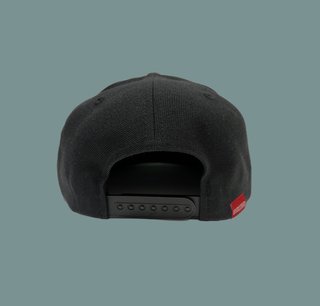 Gorra Yupoong Visera Plana