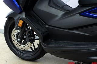 HONDA FORZA 125 -APTA B Y A1- GARANTÍA OFICIAL