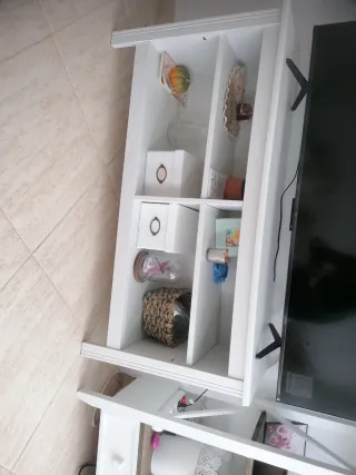 Mueble TV blanco madera Ikea 120L x 36 A x 62 alto