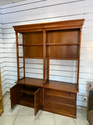 Estanterías de madera