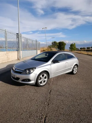 Opel Astra 2005