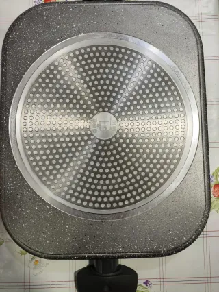 Sartén Parrilla Negra y Gris