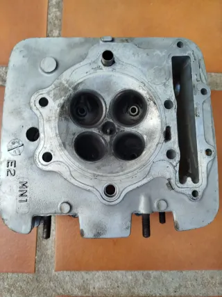 Culata Honda Dominator NX 650