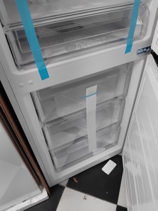 Nevera nueva + transporte y garantía