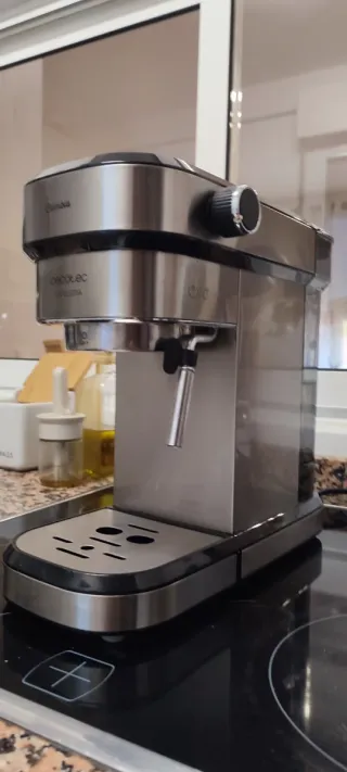 Cafetera Espresso Cecotec Cumbia 790