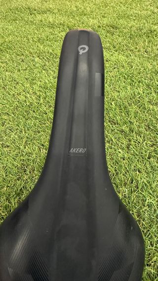 Sillín Prologo Akero 150mm MTB/Carretera - Nuevo