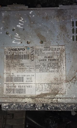 RADIO VOLVO V50 2005
