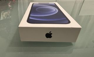 Caja iPhone 12 Negro