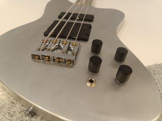 Bajo Baguley Aluminio 35 pulgadas