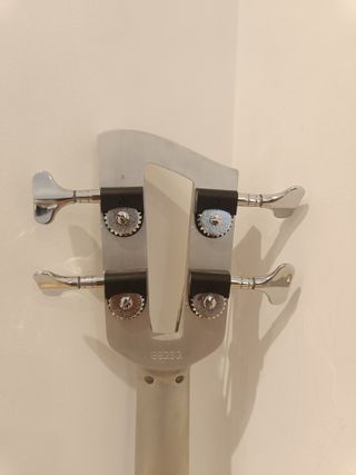 Bajo Baguley Aluminio 35 pulgadas