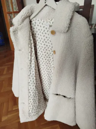 Chaquetón borreguito niña talla 12 Mango beige