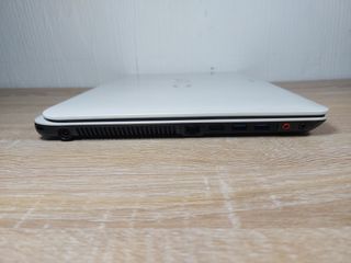 Portátil Sony Vaio SVF152C29M Blanco