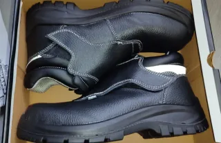 Botas y Zapatos de seguridad