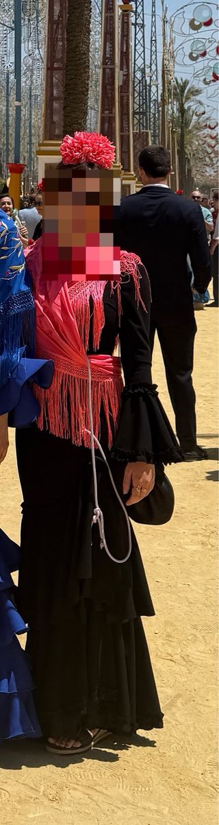 Traje de flamenca y complementos