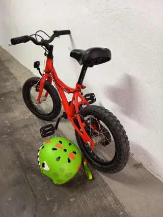 Bicicleta Infantil California 14 y casco talla S