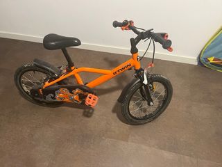 Bicicleta Btwin Robot 500 16 Naranja. Casi nueva .