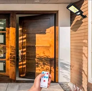 4 Lampioncini Solari 120 LED Sensore Telecomando