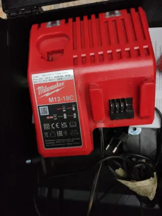 Radial Milwaukee M12