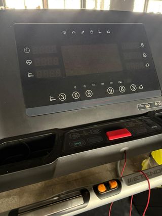 Cinta de Correr Profesional Etenon V8