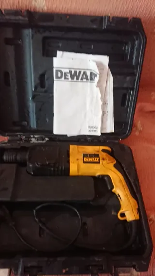 Taladro Percutor DeWalt