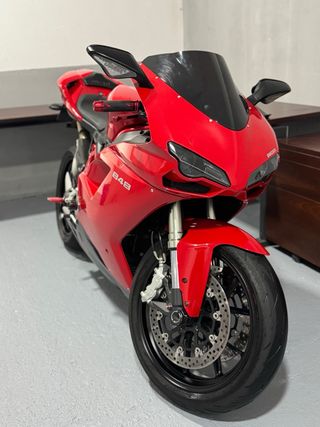 Ducati 848 Roja 20.000 km