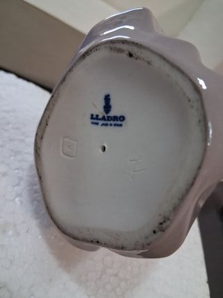 LLADRO PAMELA CON SOMBRERO