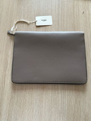 Fendi Porta PC Beige