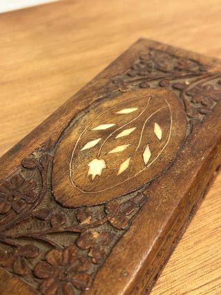 Cajita de madera oriental