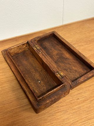 Cajita de madera oriental