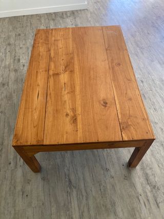 Mesa de centro de madera