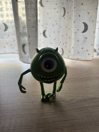 Muñecos Monstruos SA