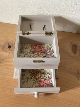 Porta gioie da scrivania