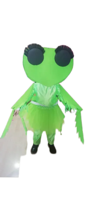 Disfraz de Mantis Religiosa Hecho a Mano