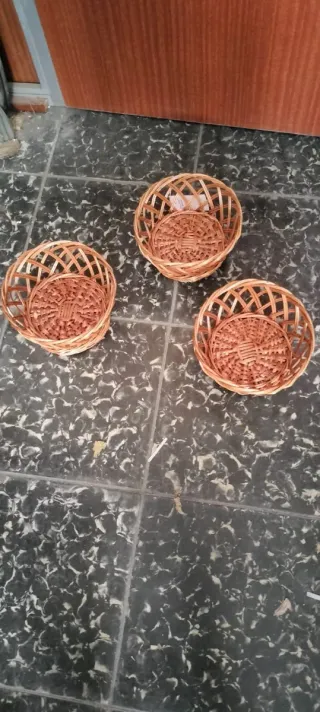 Lote 3 cestos de mimbre redondos