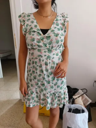 Vestido floral blanco y verde