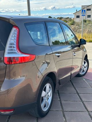 Renault Grand Scenic 2010 ¡PERFECTISIMO ESTADO!
