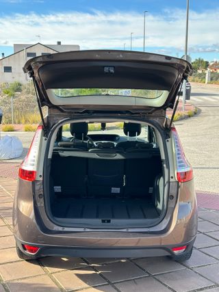 Renault Grand Scenic 2010 ¡PERFECTISIMO ESTADO!