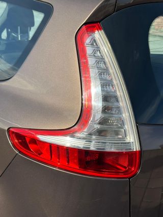 Renault Grand Scenic 2010 ¡PERFECTISIMO ESTADO!