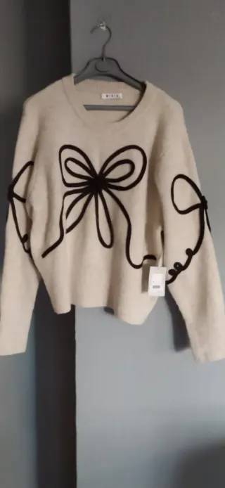 Jersey MIVIA beige con lazo negro