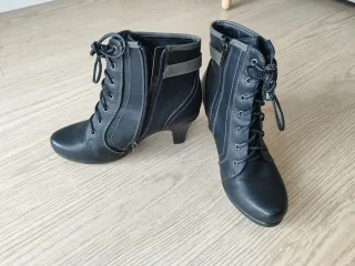 Botines de tacón negros invierno