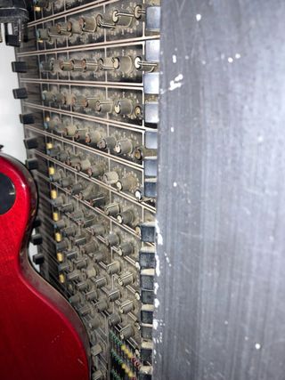 Mesa de Sonido Peavey XR-1200