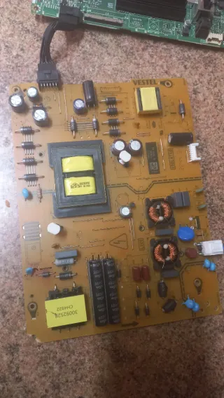 Placas TV SMART Toshiba 43