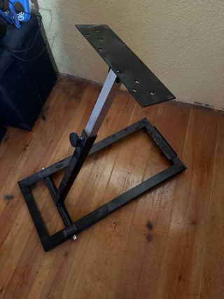 Volante Logitech PS3 con Pedales y soporte